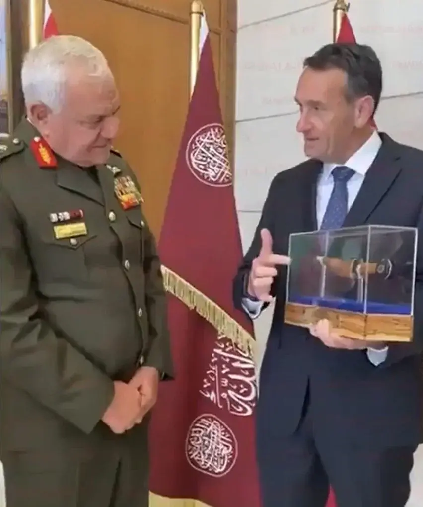 以军前总参谋长电子设备遭黑客入侵，大量机密信息曝光